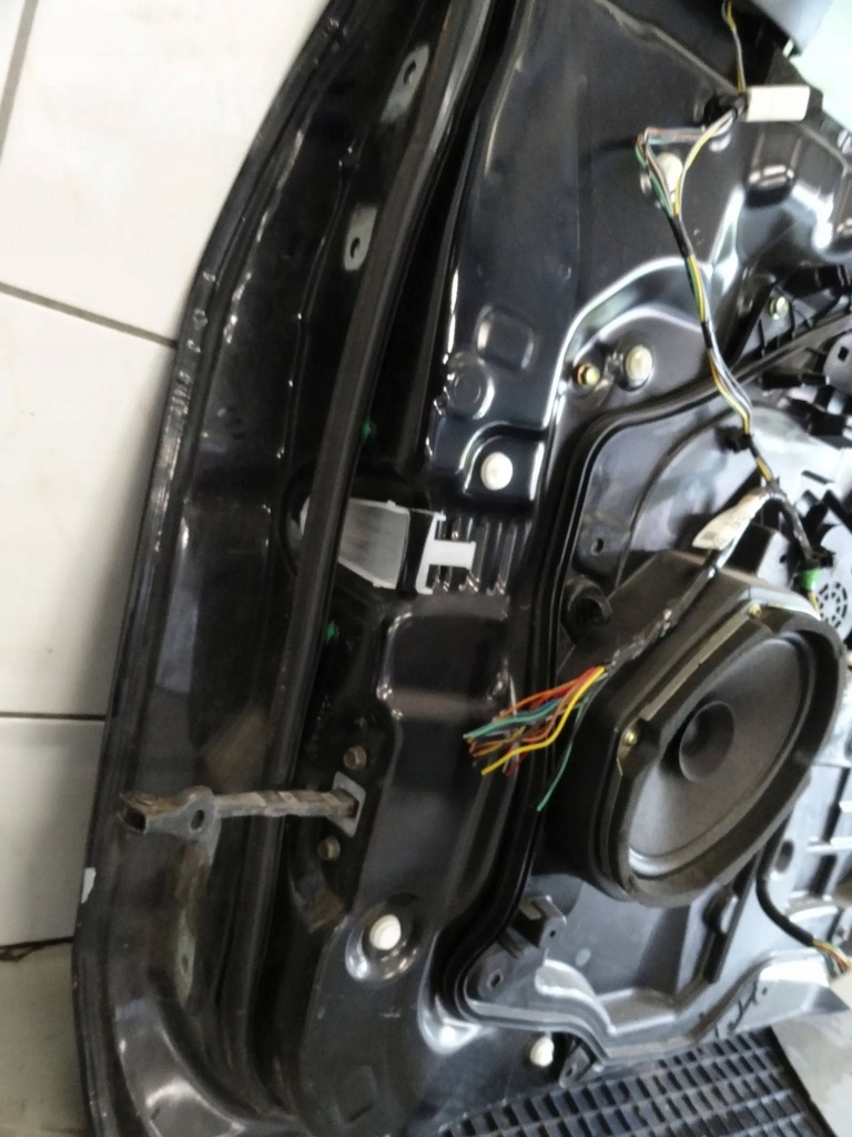 фото №9, Mazda 5 cr 2006 дверь правый перед передние