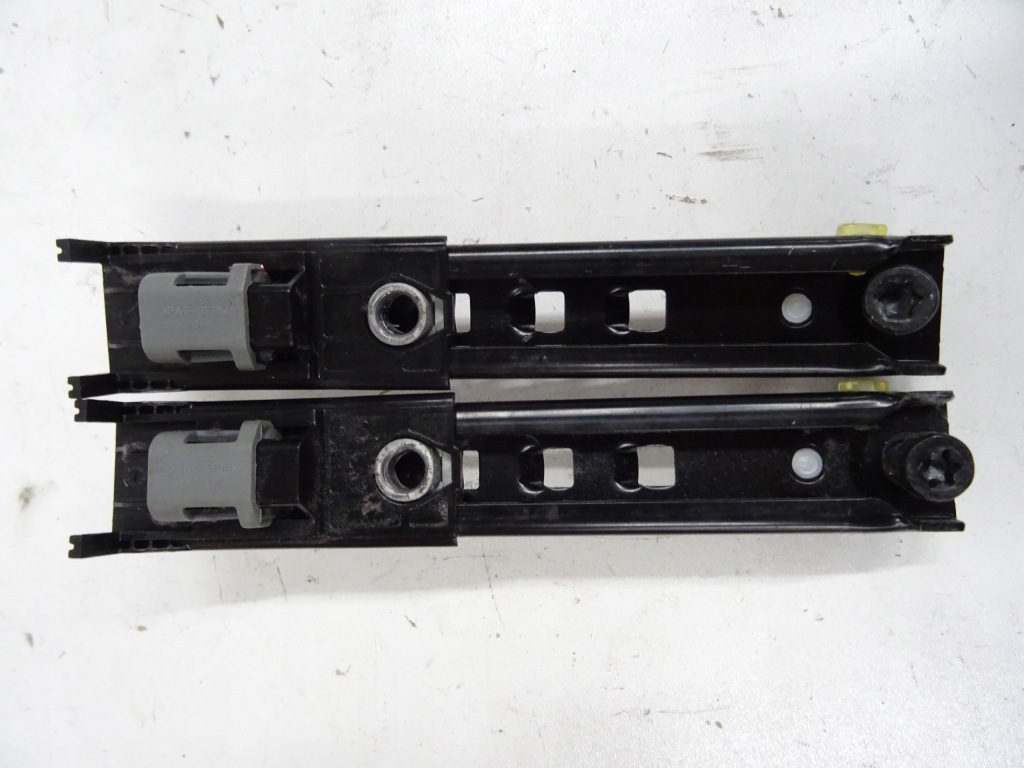 фото №1, Opel zafira c регулировка поперечина ползунок