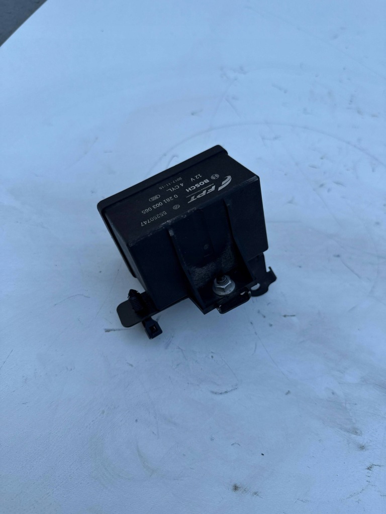 фото №1, Alfa romeo stelvio 2016 реле / модуль системи обігріву попереднього