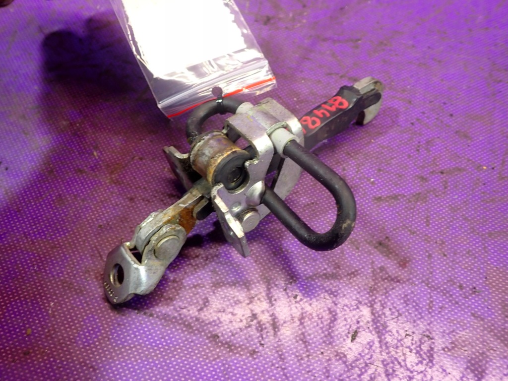 Купити Fiat linea 06- обмежувач двері задня правий задній