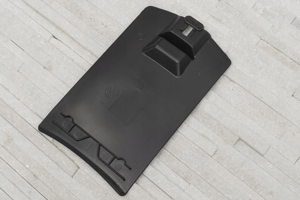 фото №8, Mercedes b klasa w246 11-18 крышка wymian лампочка