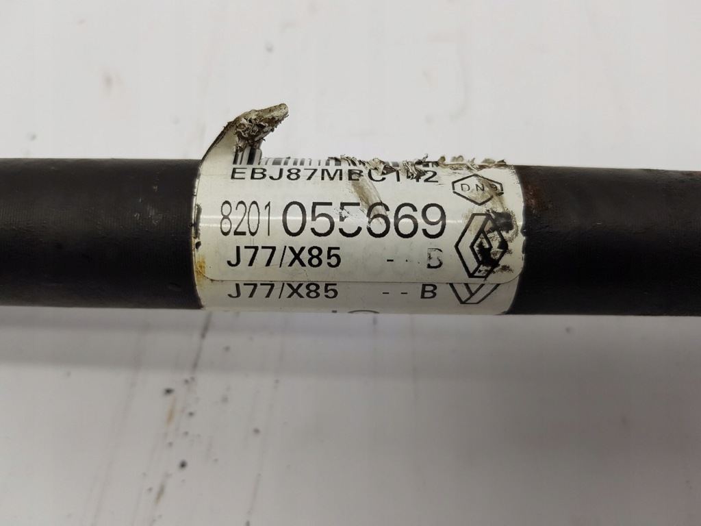 Привідний вал привідна ліва 8201055669 clio 3 renault Недорого