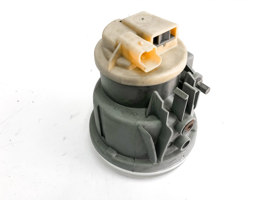 фото №8, Peugeot 1007 2007 лампы противотуманные