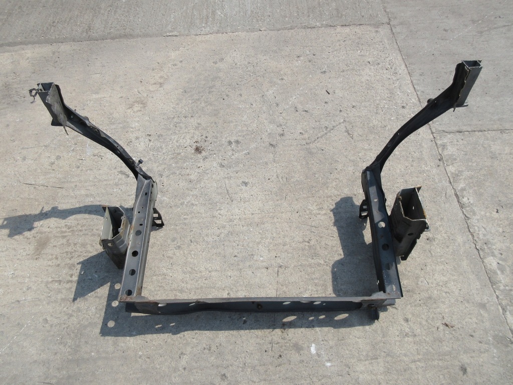 фото №5, Toyota yaris i 99-05 pas передній підсилювач