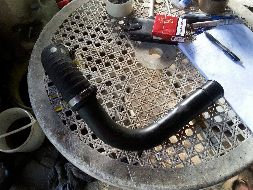 фото №1, Renault laguna ii 1.9 2.2 dci - воздухозаборник