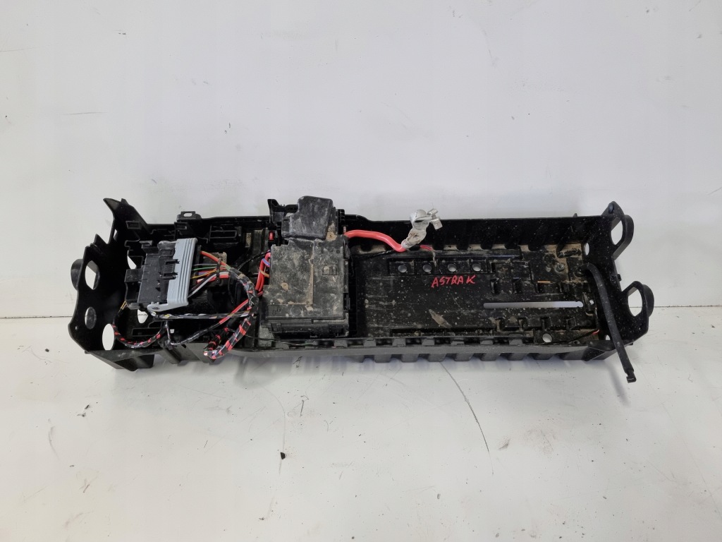 Купить Astra v k 5d hb основание аккумулятор 39014514