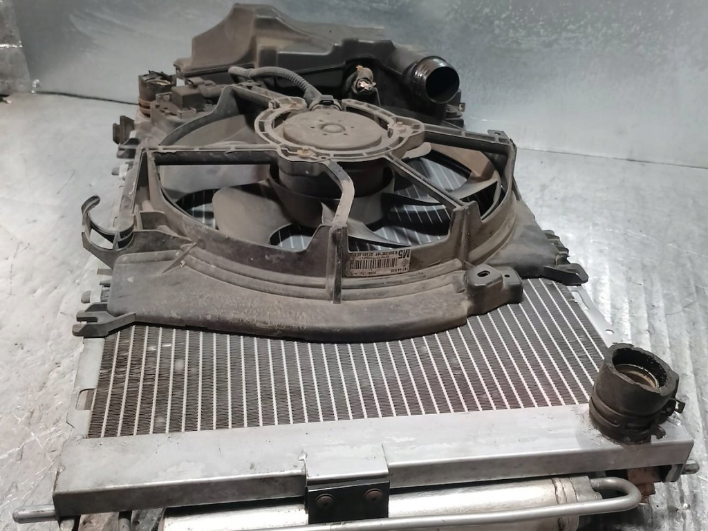 Набір радіатор woda кондиціонер renault modus 1.4 16v Оригінал