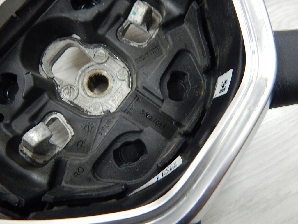 фото №9, Dacia sandero ii logan ii - воздуховод - nowa кожа - обшивка