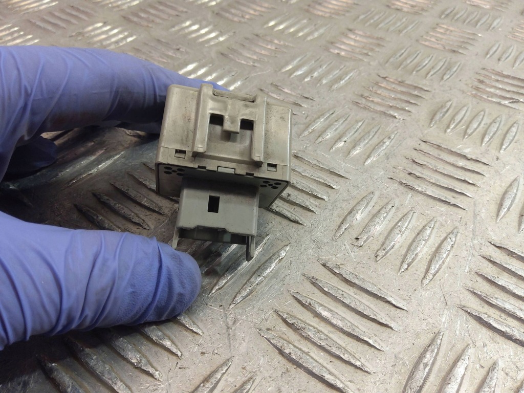 фото №5, Lexus rx 300 2005 другое реле