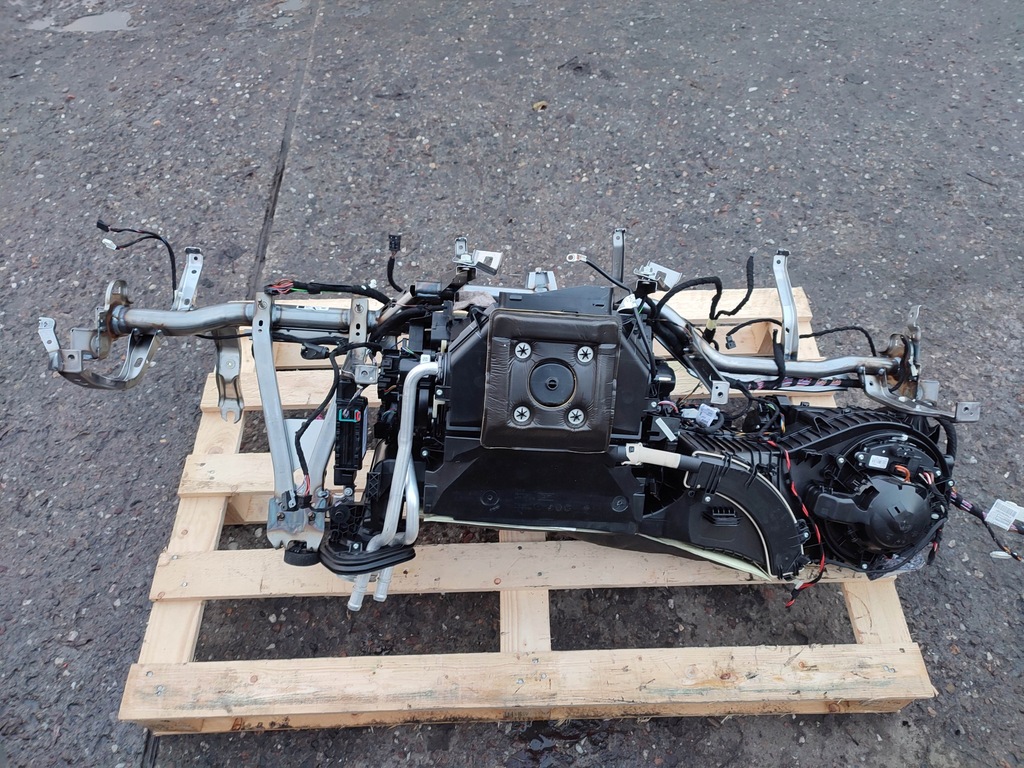 фото №5, Bmw f36 обігрівач каркас europa