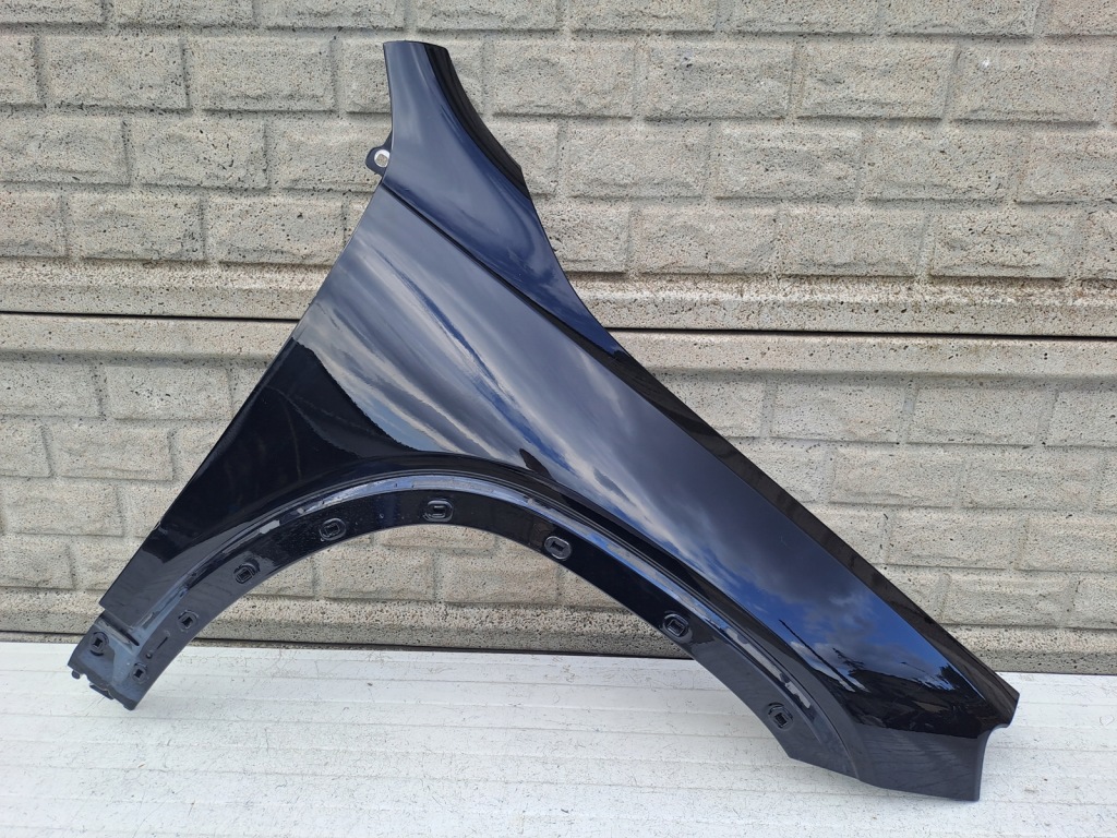 фото №1, Mercedes glb 247 x247 крыло правый передний оригинал