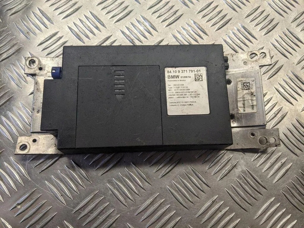 фото №1, Модуль телефону bmw 3 f30, f80 8410937179101 2012