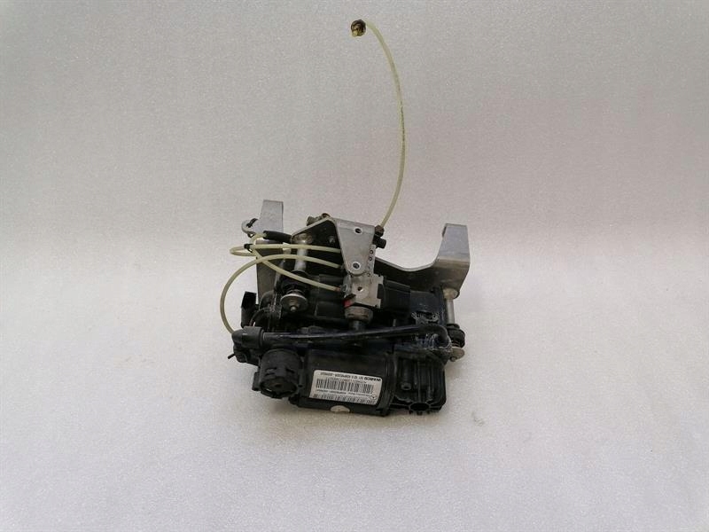 фото №1, Mercedes e class w212 air suspension насос a2123200104 компрессор