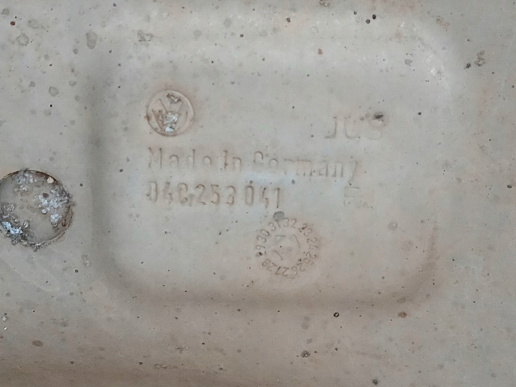 фото №12, Skoda fabia 3 iii 14- двигатель 1.0 tsi 95km chzb 2017 174.546 km 04c100032e