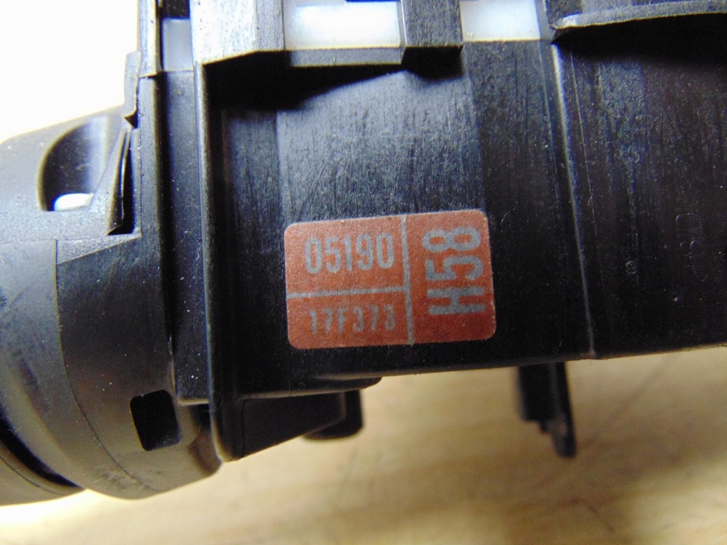 фото №14, Переключатель комбинированный toyota avensis t27