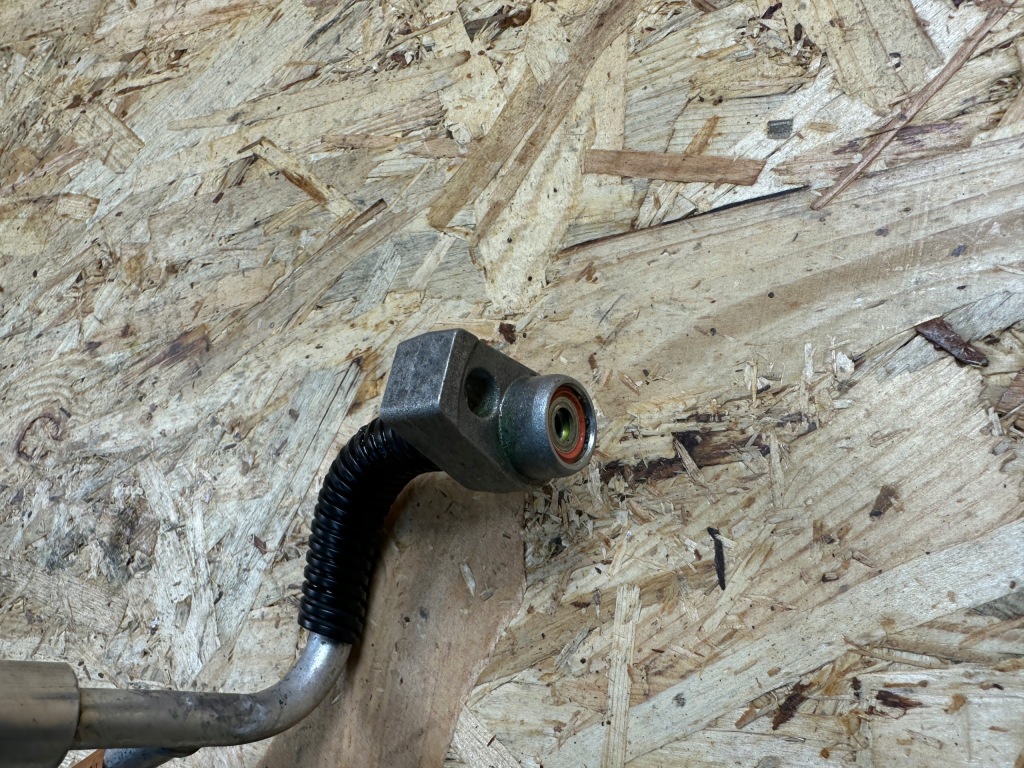 Патрубок шланг труба кондиціонера ford focus mk4 jx61-19a834-pd 2018- Ціна