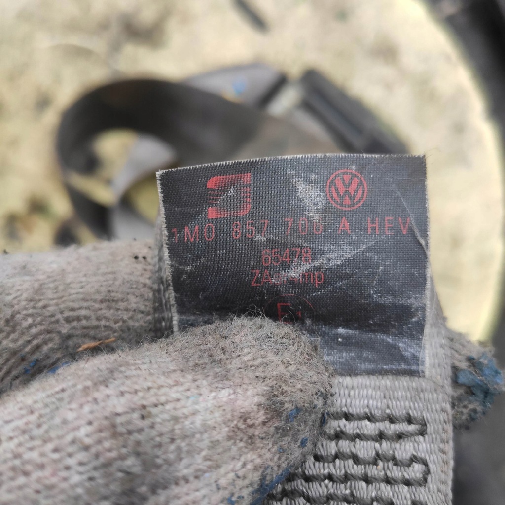 фото №9, Pas безпеки правий перед seat leon i toledo 2 ii 1m0857706a