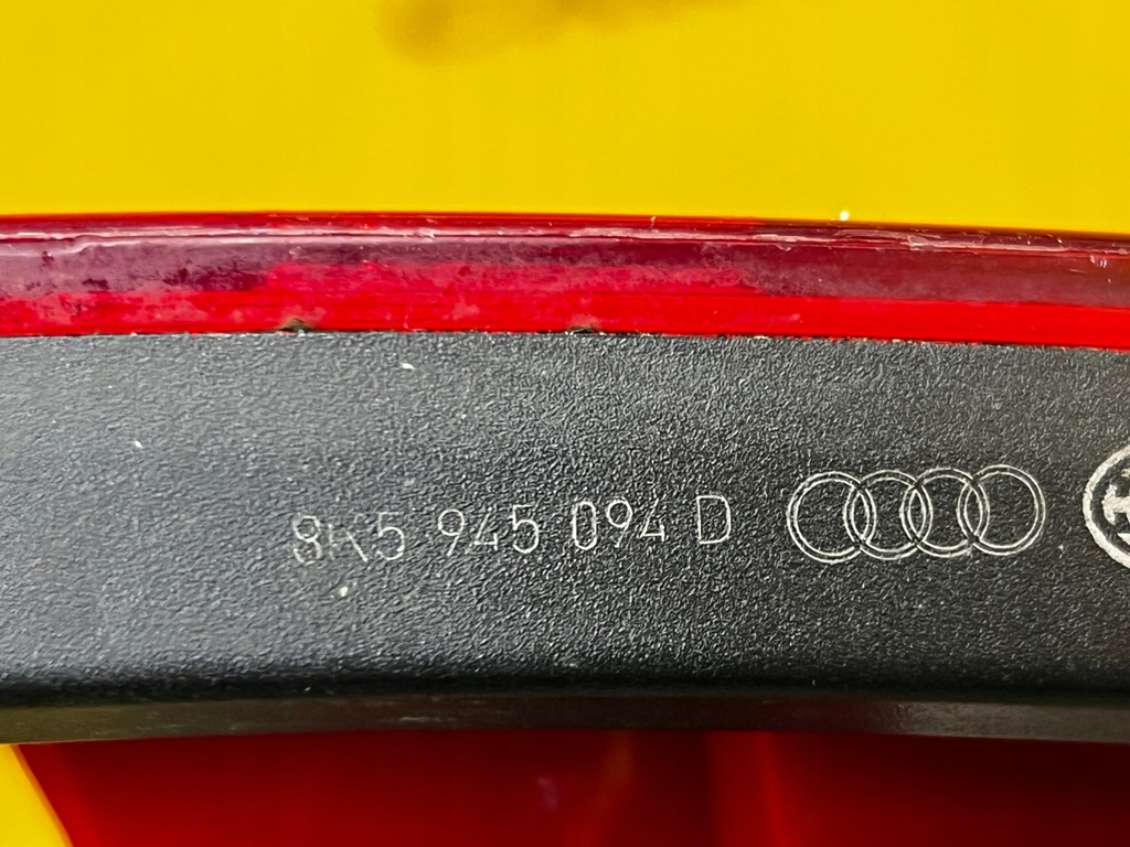 фото №10, Права задня лампа w кришка audi a4 b8 sedan