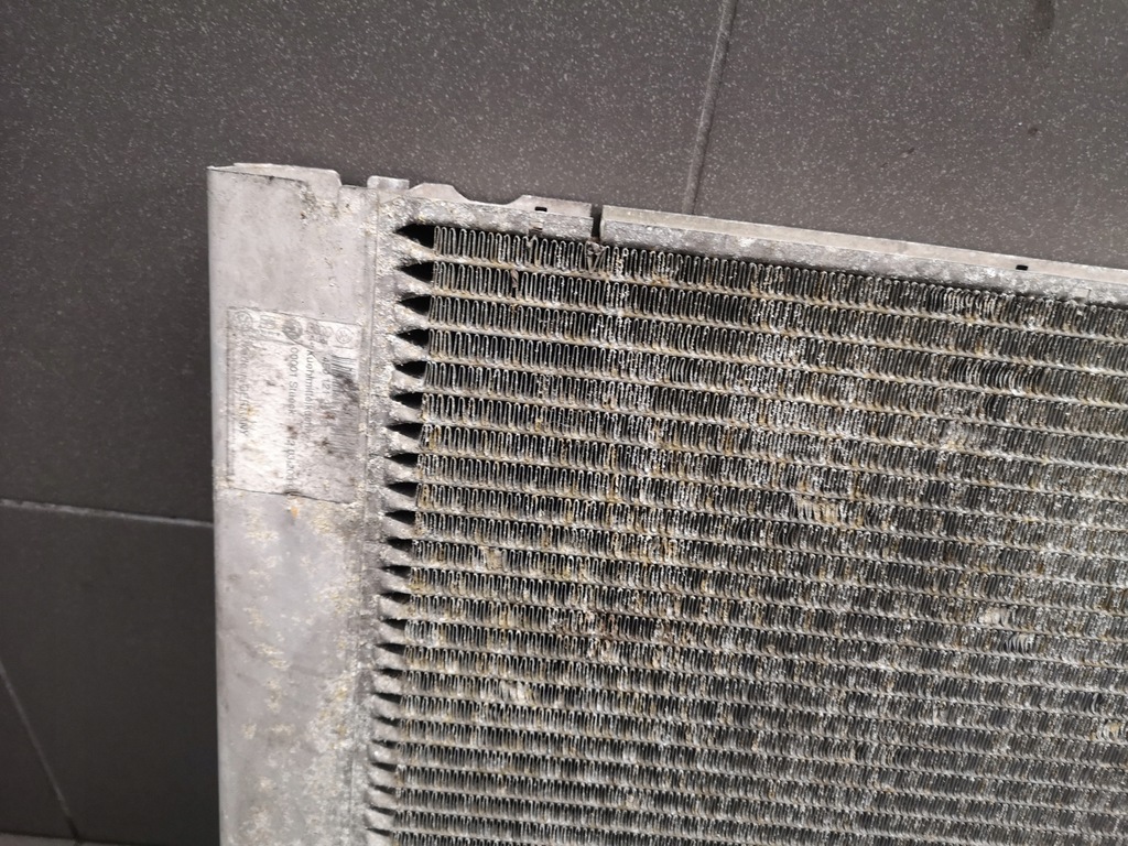 фото №9, Радіатор wody audi s8 d3 5.2 fsi v10 4e0121251f