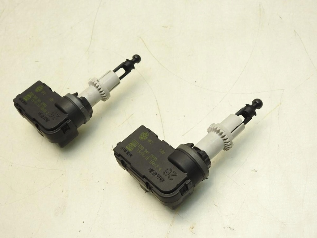 фото №7, Моторчик регулювання лампи vw golf vi 5m0941295a