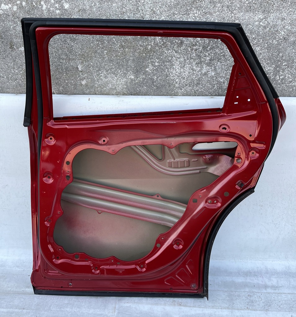 фото №11, Kia ev6 дверь правое задняя задние + молдинг оригинал