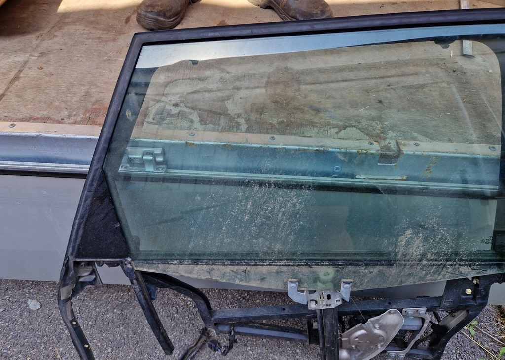 фото №13, Рамка каркас двері правий задня audi a6 c5