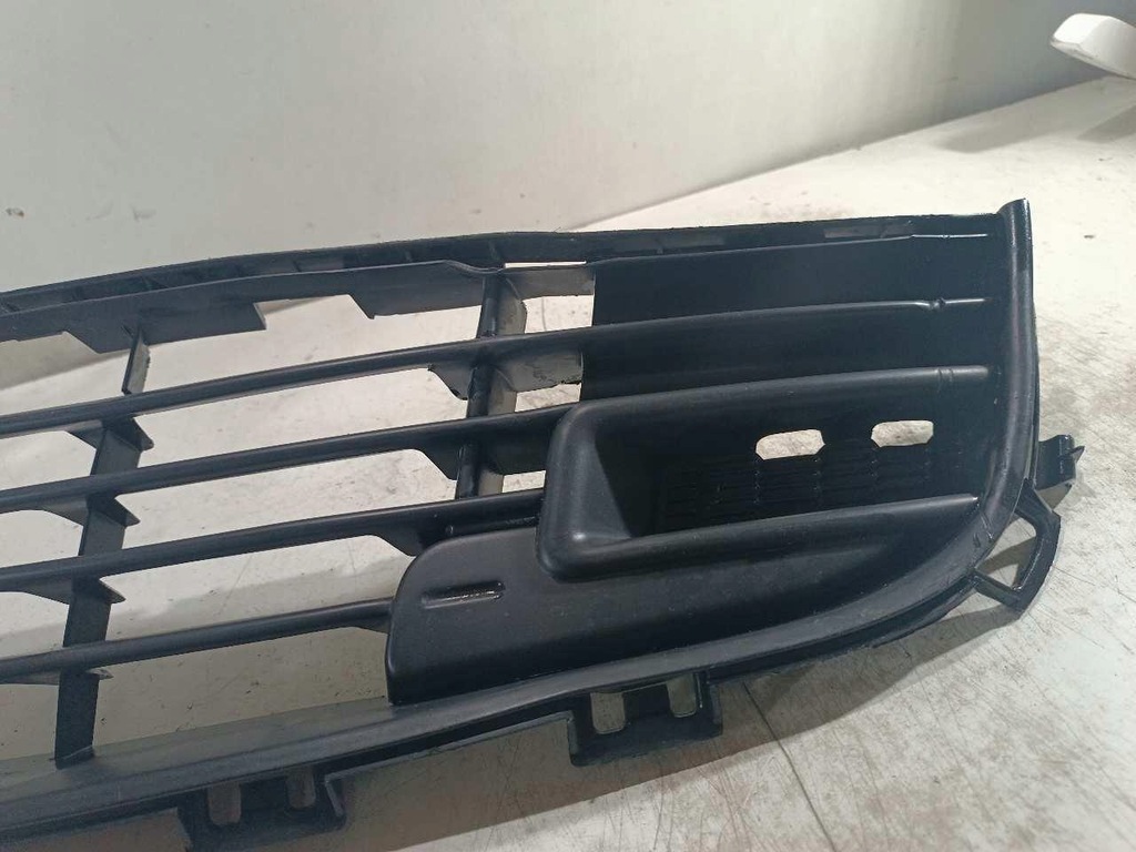 фото №8, Решётка бампера перед citroen c5 x7 iii 9682130977