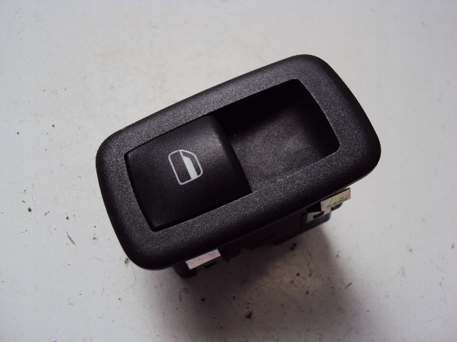 фото №1, Панель стекло dodge ram 2010-2015