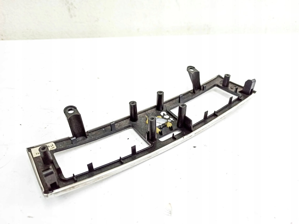 фото №10, Mercedes-benz c w203 2004 панели управление, переключатели