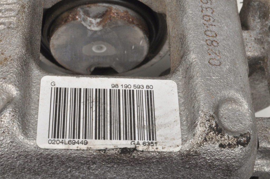 Opel grandland x 1.2 суппорт левое  задняя 9819059380 Недорого