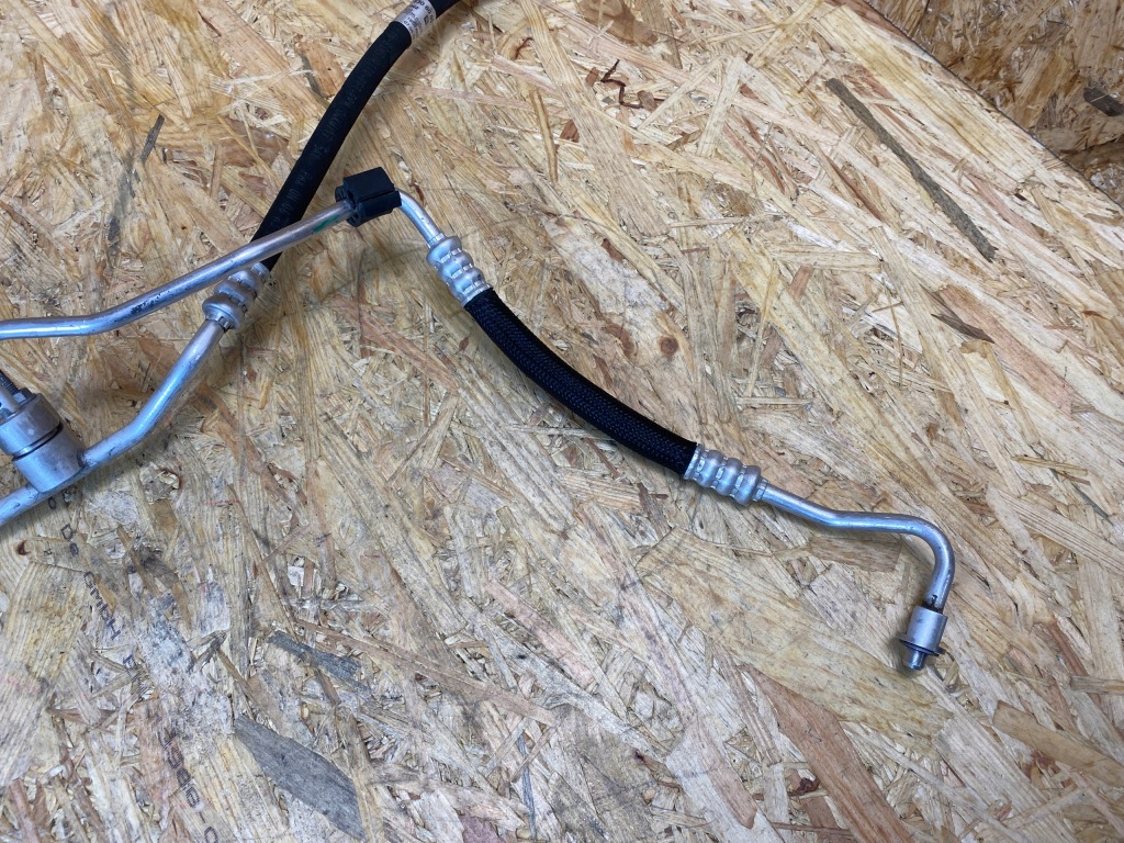 Пабтрубок  шланг трубка кондиционера mercedes s klasa w222 a2228306005 с Разборки