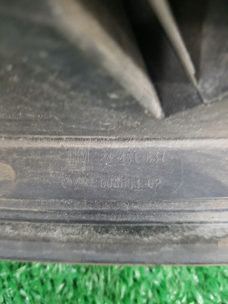 фото №13, Лампа правая задняя opel astra h 2004 hella 24451837