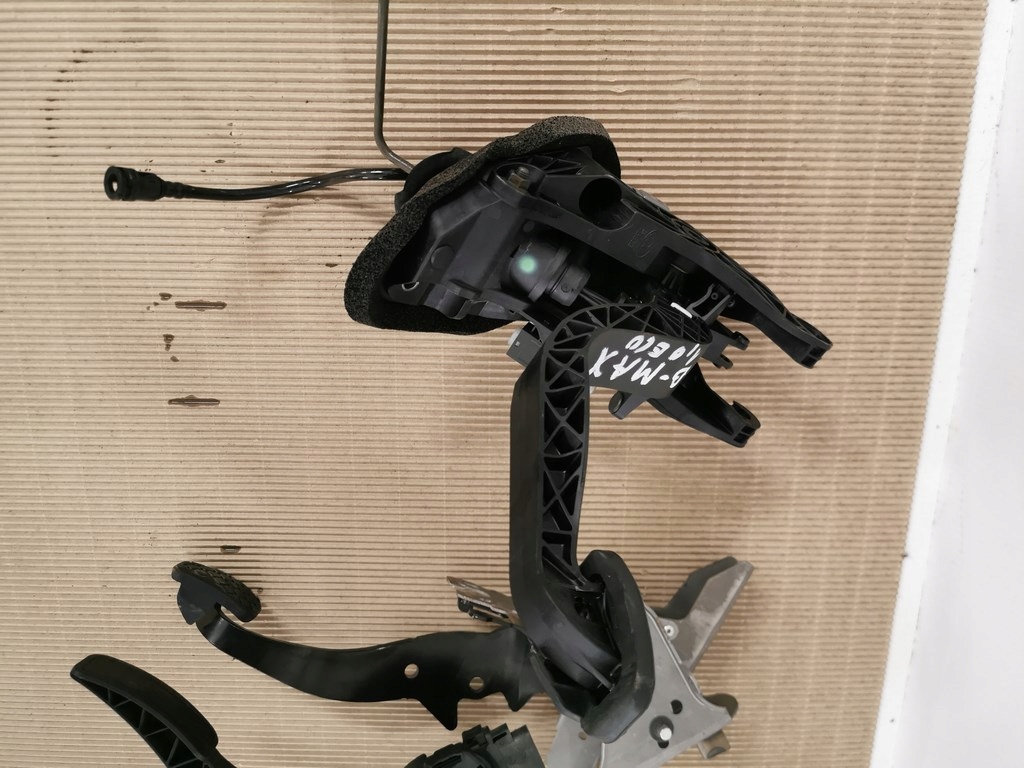 фото №7, Ford b-max 1.0 ecoboost 2012-17r. - педалі комплект