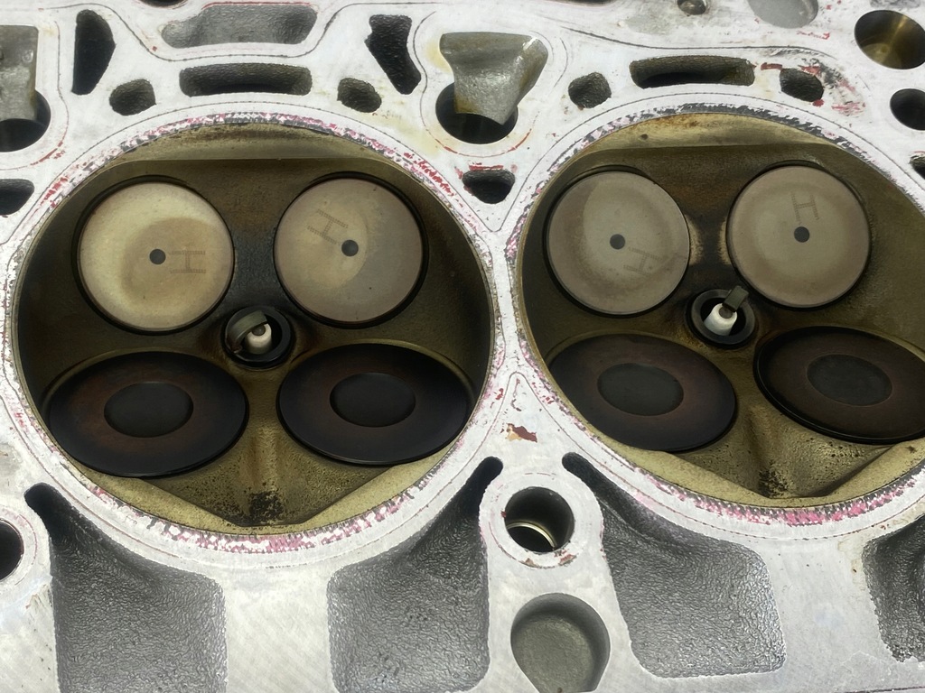 фото №8, Головка audi q3 2.0 tfsi