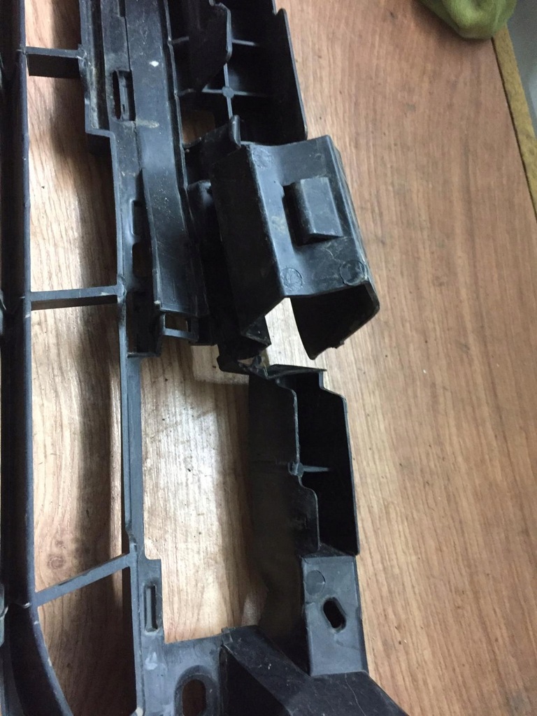 фото №8, Renault espace v решітка середня перед 622548143r