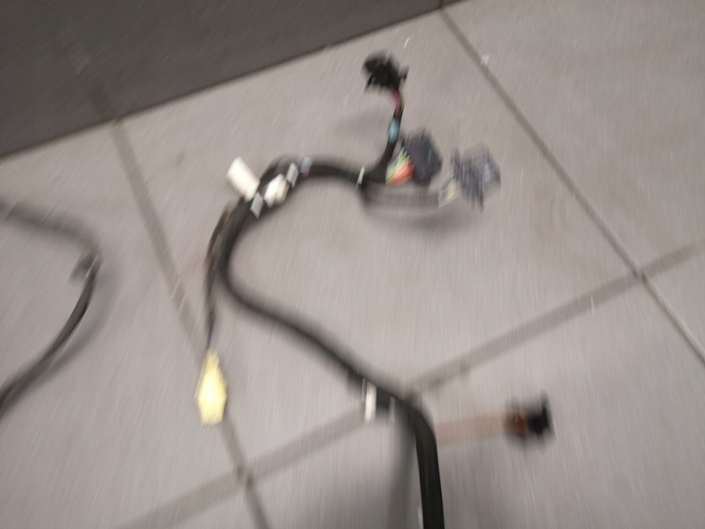 фото №5, Джгут сидіння перед audi a8 d3 8312378