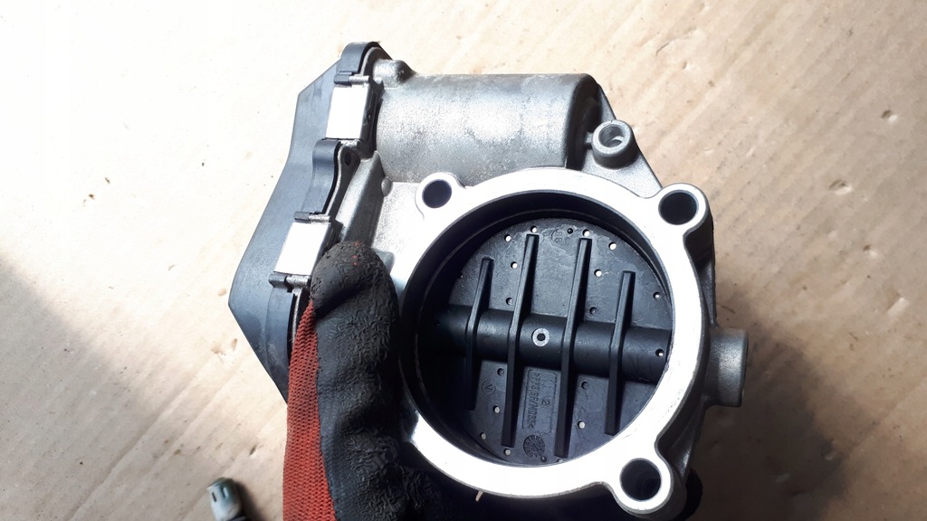 фото №5, A6 c7 4g дроссельная заслонка 06e133062g 3.0 tfsi s4 b8 s5