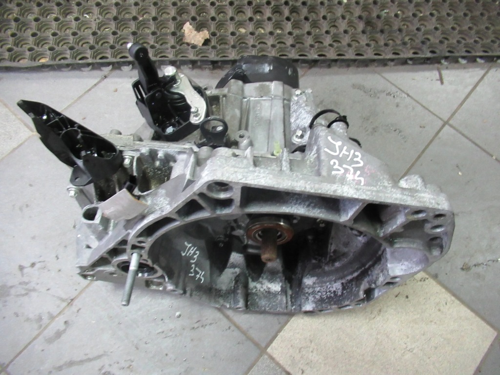 Коробка передач передач jh3374 renault clio iv 0.9 tce Недорого