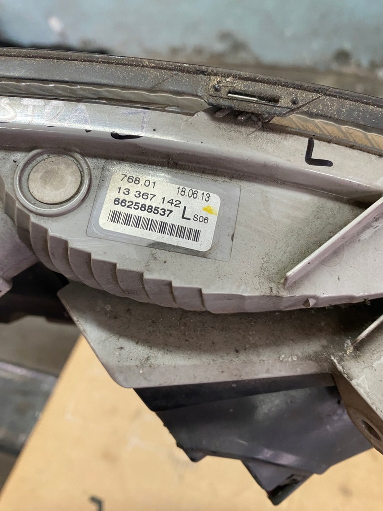 фото №4, Opel astra j противотуманная фара решётка