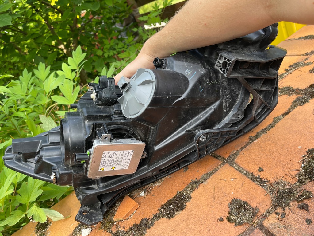 фото №6, Honda insight лампа передняя ксенон europa