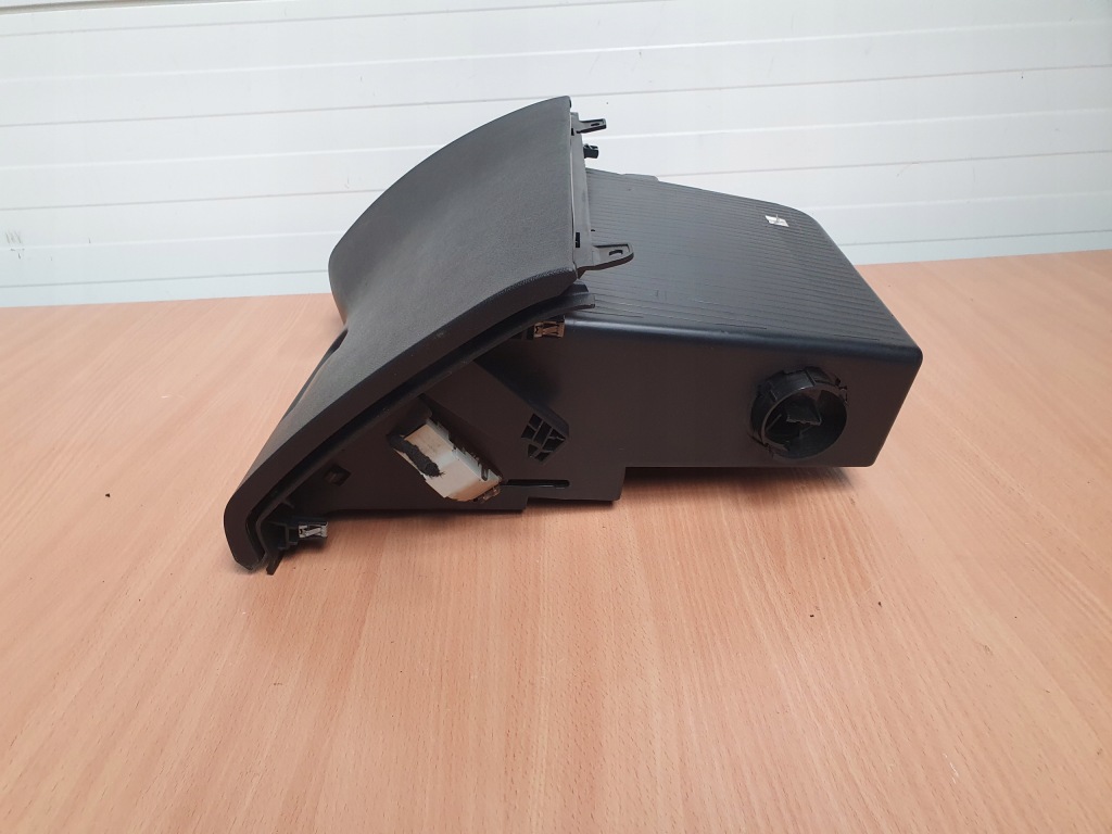 Накладка під  кермо бардачок пасажира peugeot 308 2 t9 Доставка