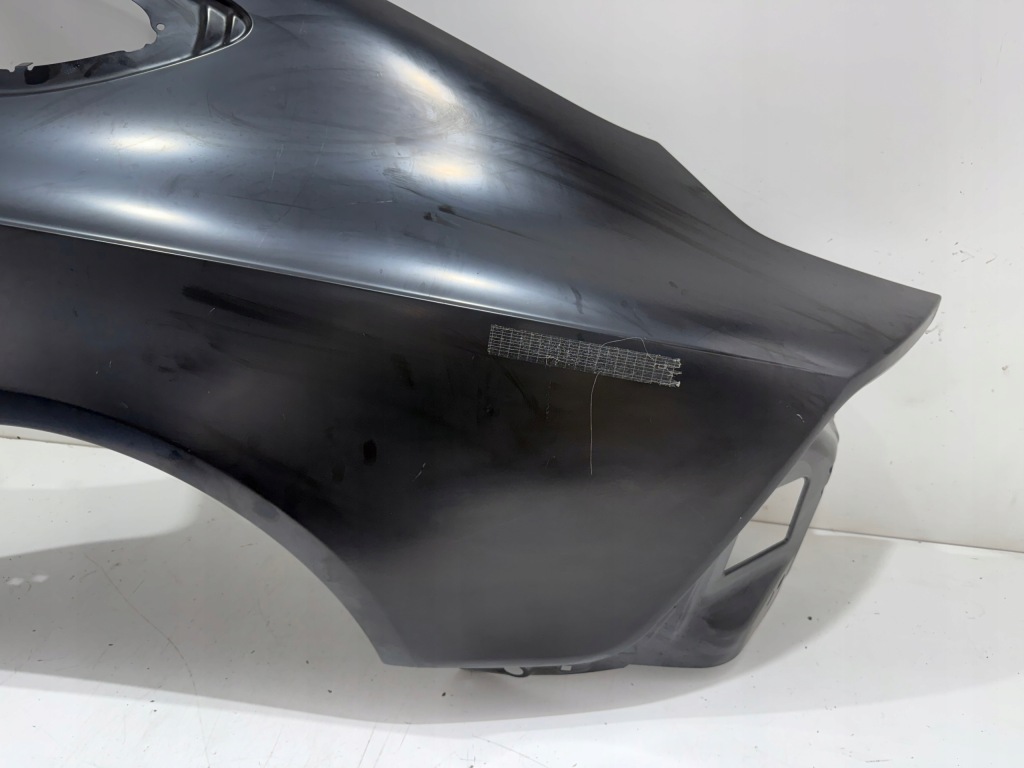 Audi a7 4g8 крыло задний левый  задняя порог новый оригинал. Недорого