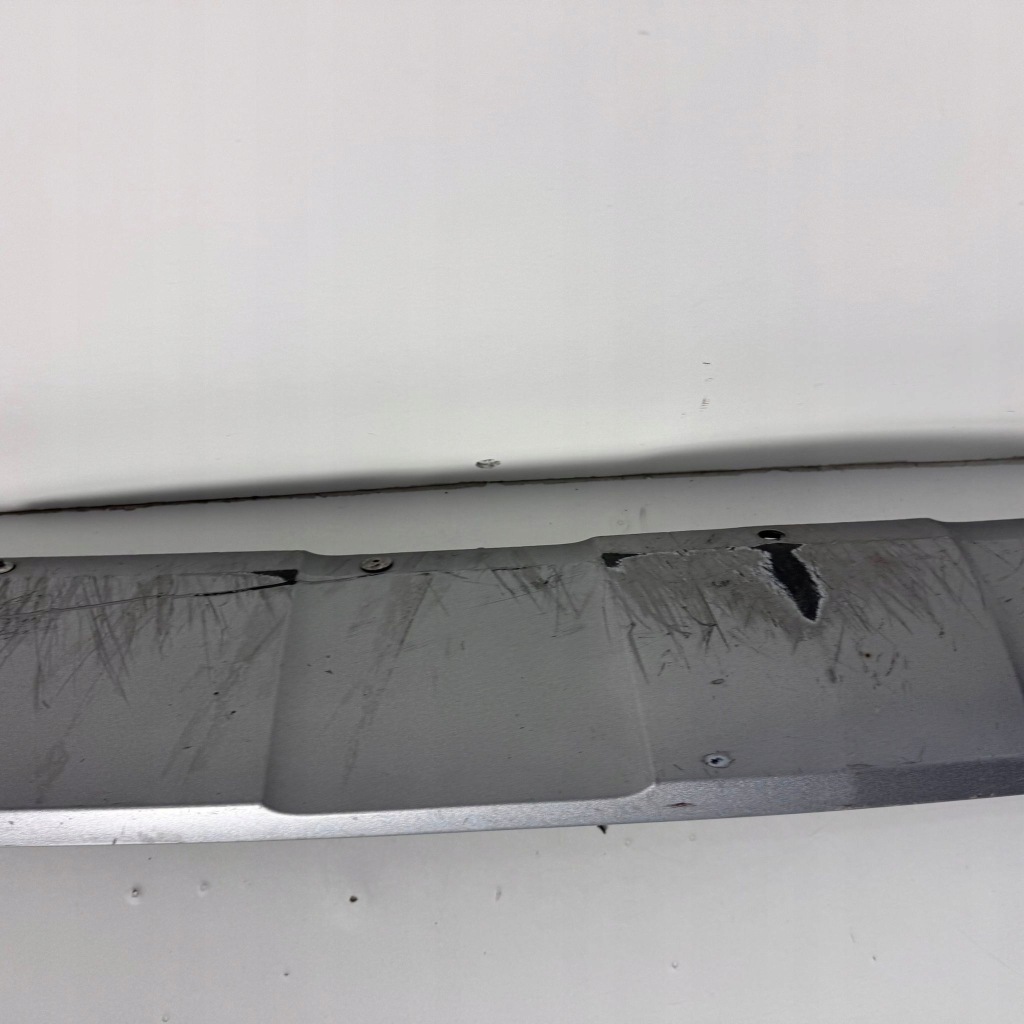 Молдинг спойлер накладка бампера перед mercedes gla w156 amg оригинальный номер оригинал с Разборки