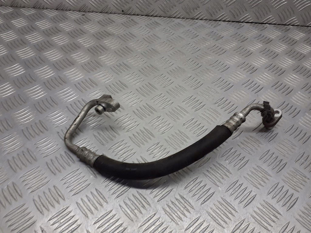 фото №1, Шланг кондиционера nissan primera p12 2.0
