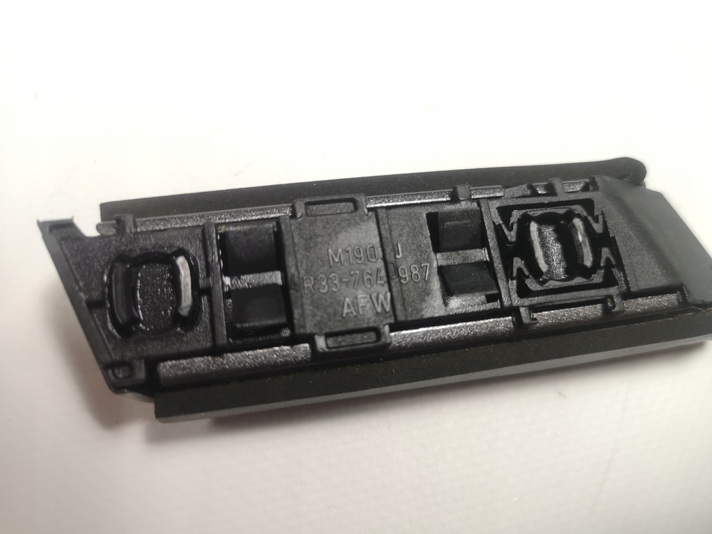 фото №5, Молдинг кузовная левая mustang cabrio 10-14