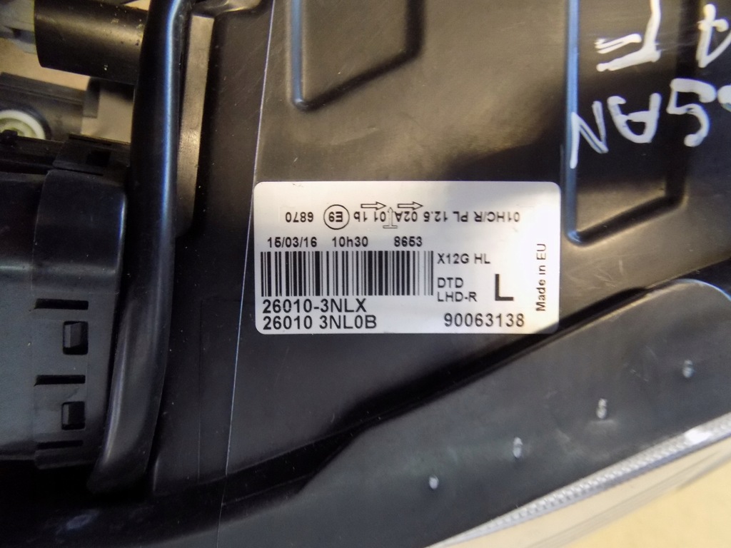 фото №12, Лампа правая перед nissan leaf i 26010-3nlx 10-17r