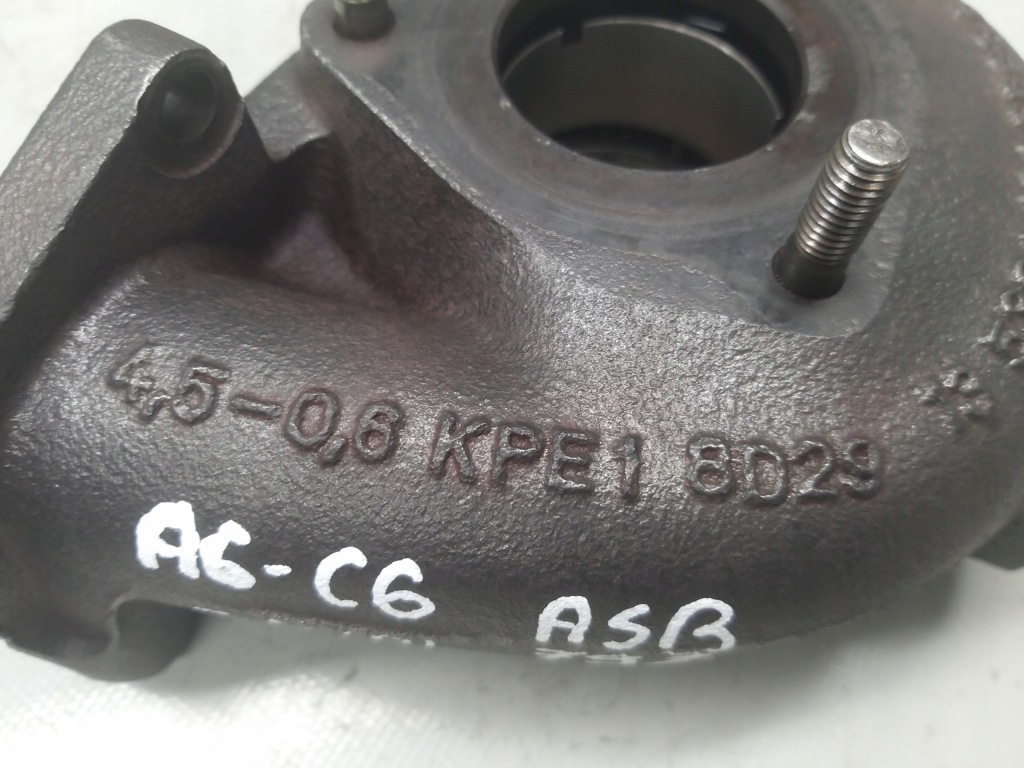 Корпус turbo геометрия турбины 3.0 tdi asb a6 c6 a8 d3 a4 b7 53041013568b в Украине