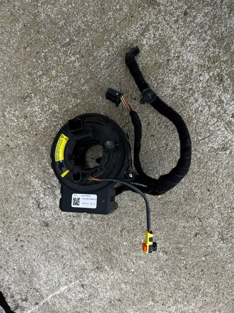 фото №1, Стрічка керма шлейф air bag alfa romeo giulia stelvio 10129730
