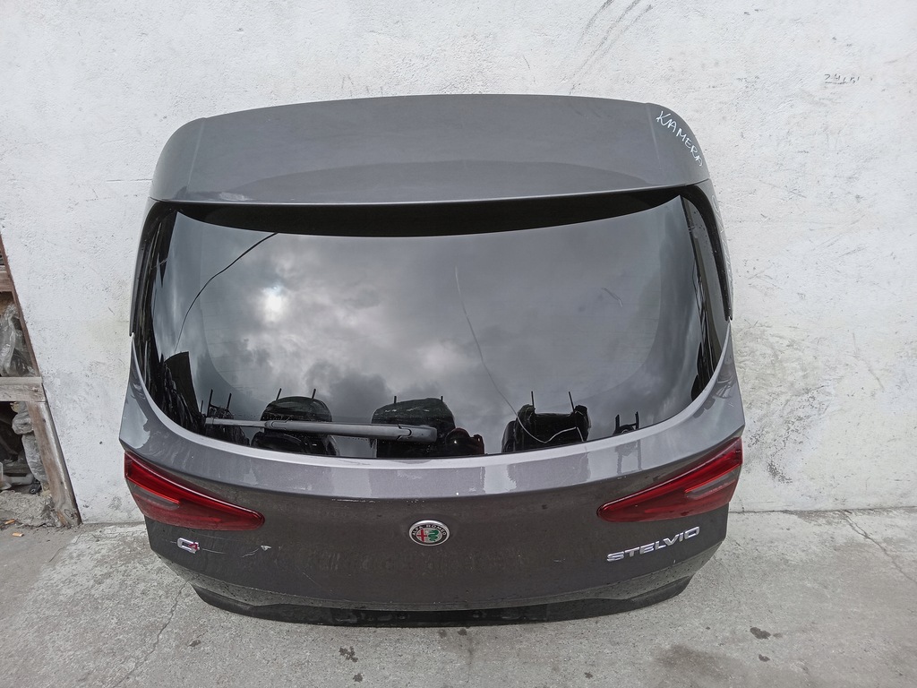 фото №12, Alfa romeo stelvio 16- крышка багажника задняя задняя багажника