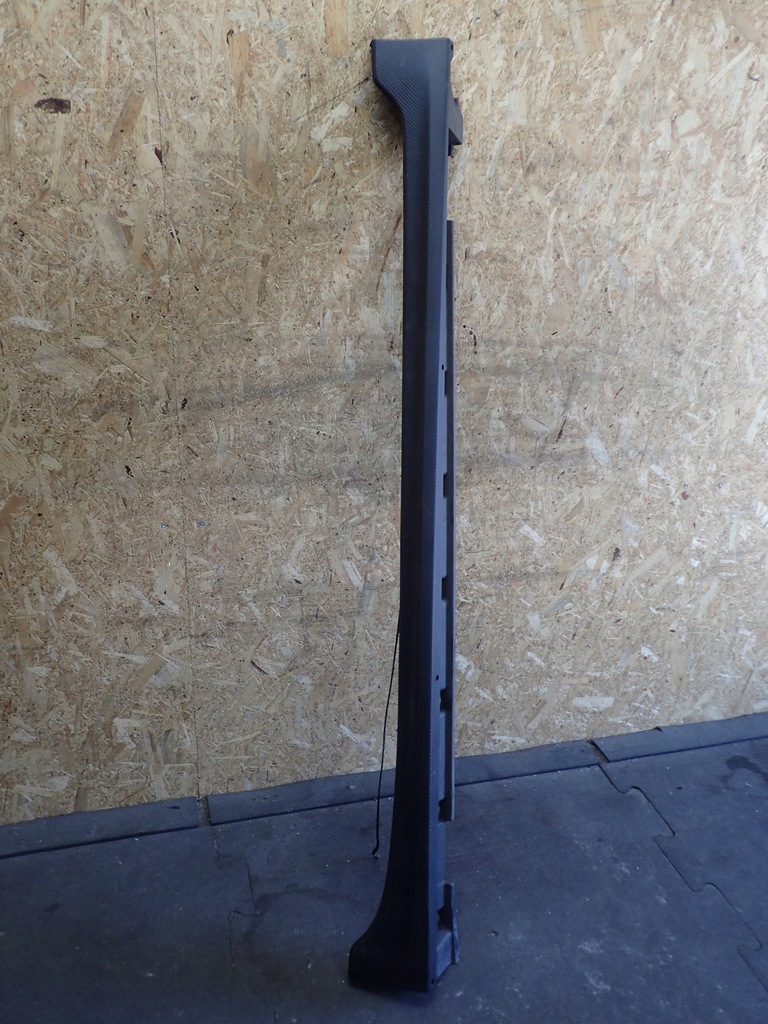 фото №1, Порог молдинг порог правая suzuki swift mk8 sport